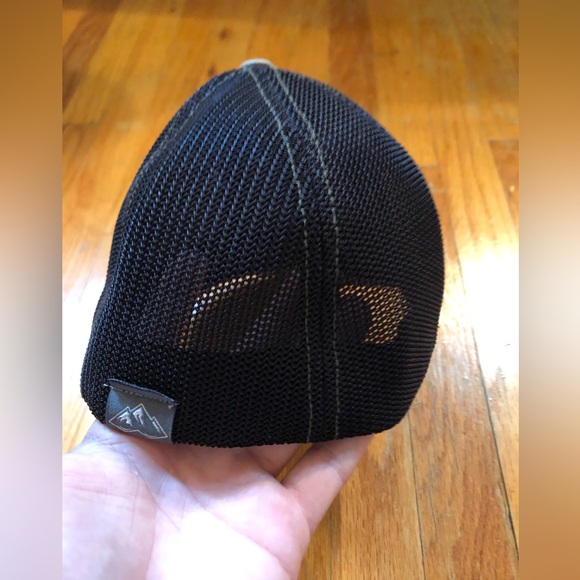 Unplug Men’s hat - Picture 2 of 3